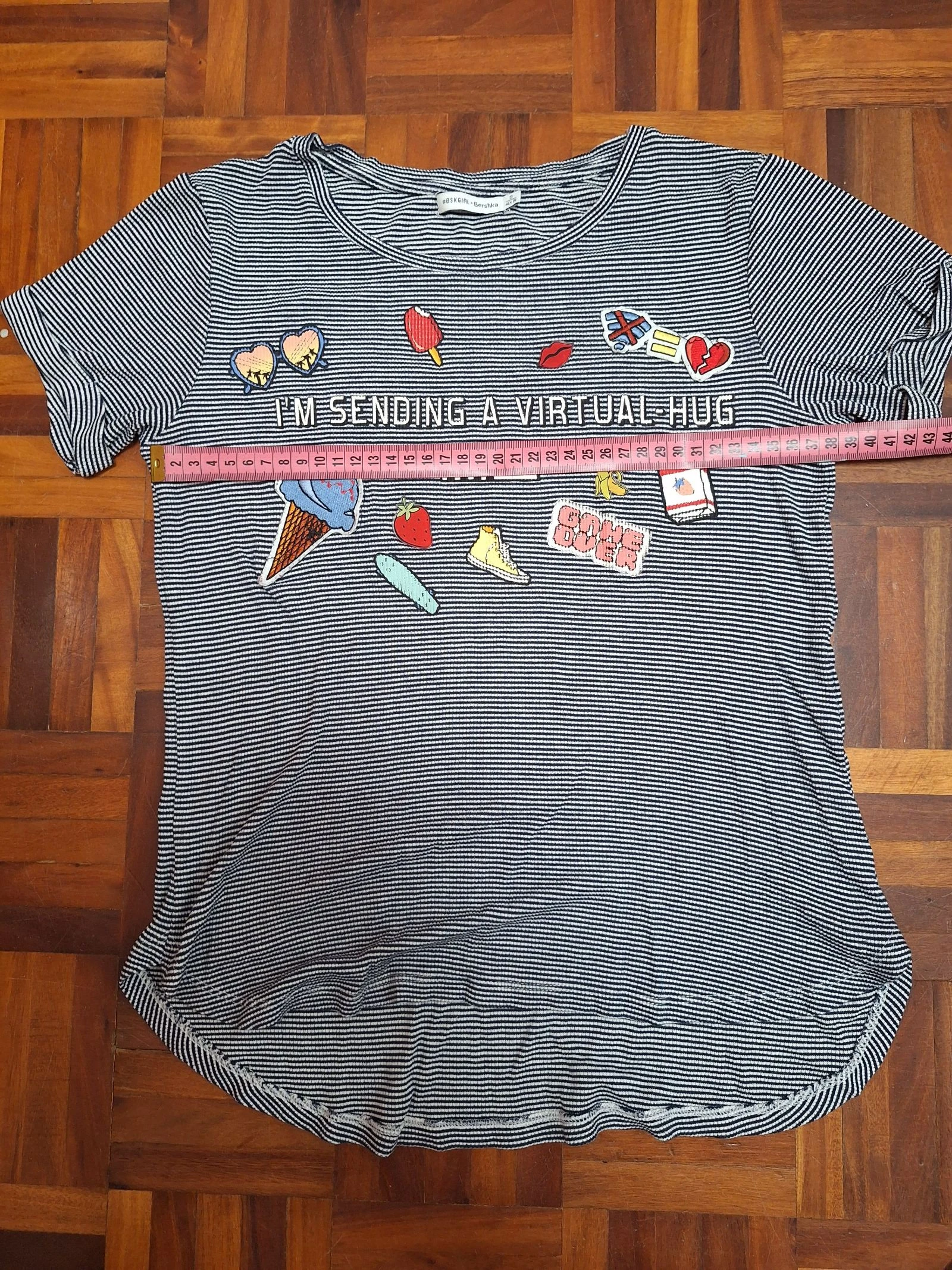 Bershka striped T-shirt with embroidered patches T.S – photo 6